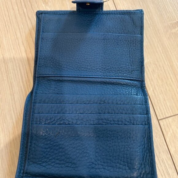 Prada Wallet - Picture 9 of 10